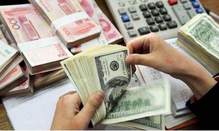قیمت ارز در صرافی ملی امروز ۹۸/۰۲/۳۱|دلار ۵۰ تومان ارزان شد
