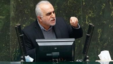 فرهاد دژپسند وزیر اقتصاد