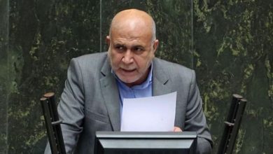 غلامحسین کرمی